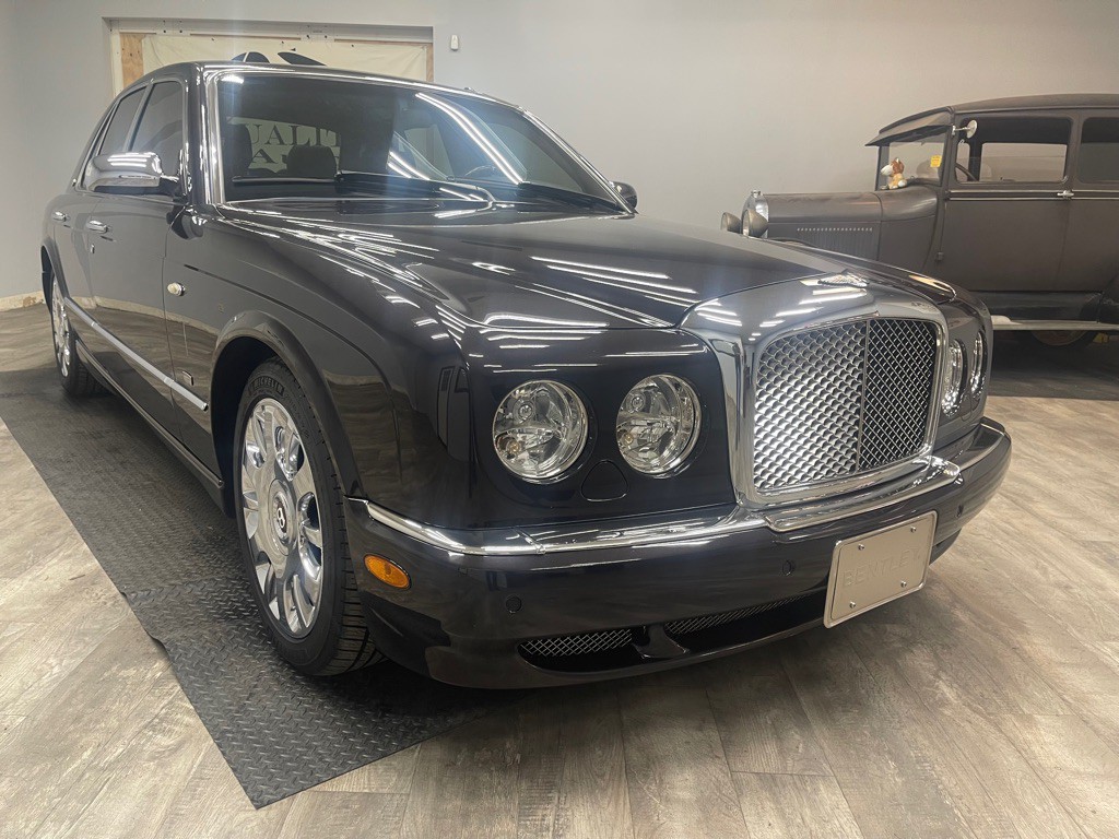 2005 Bentley Arnage Image 6