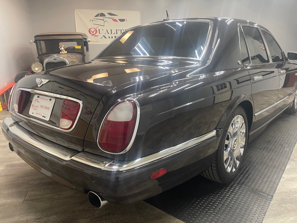 2005 Bentley Arnage Image 9