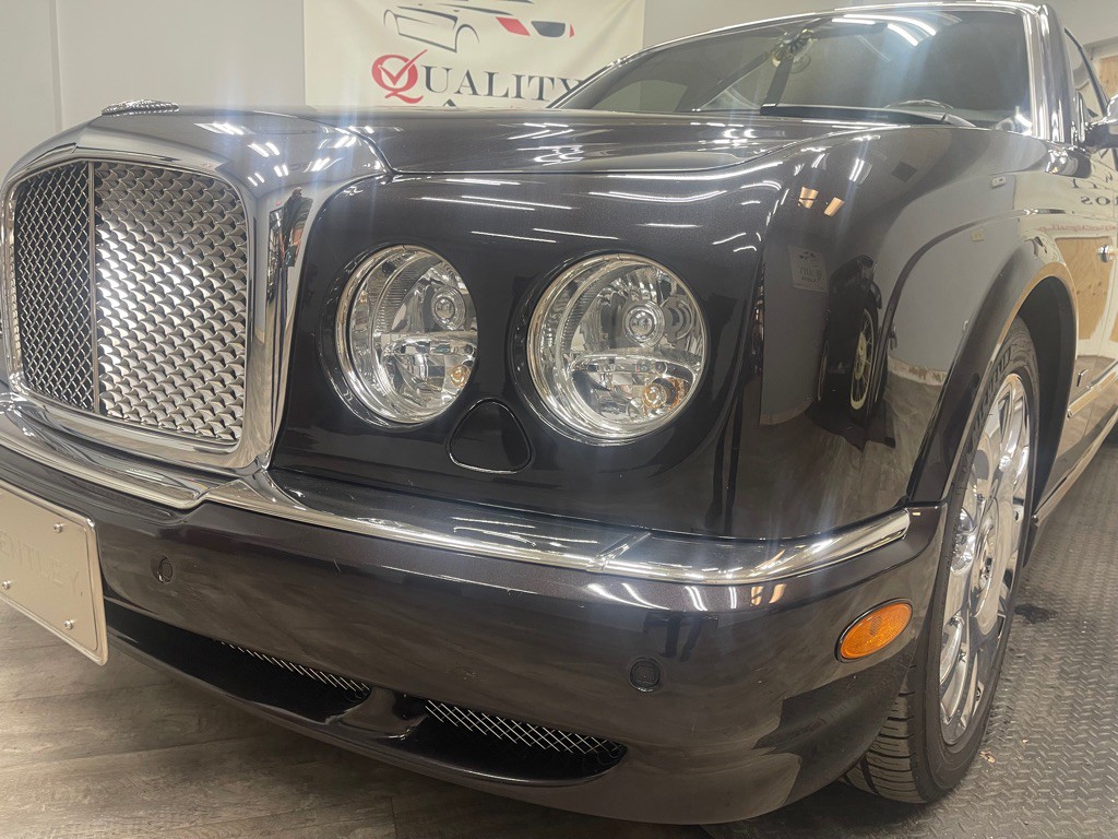2005 Bentley Arnage Image 16