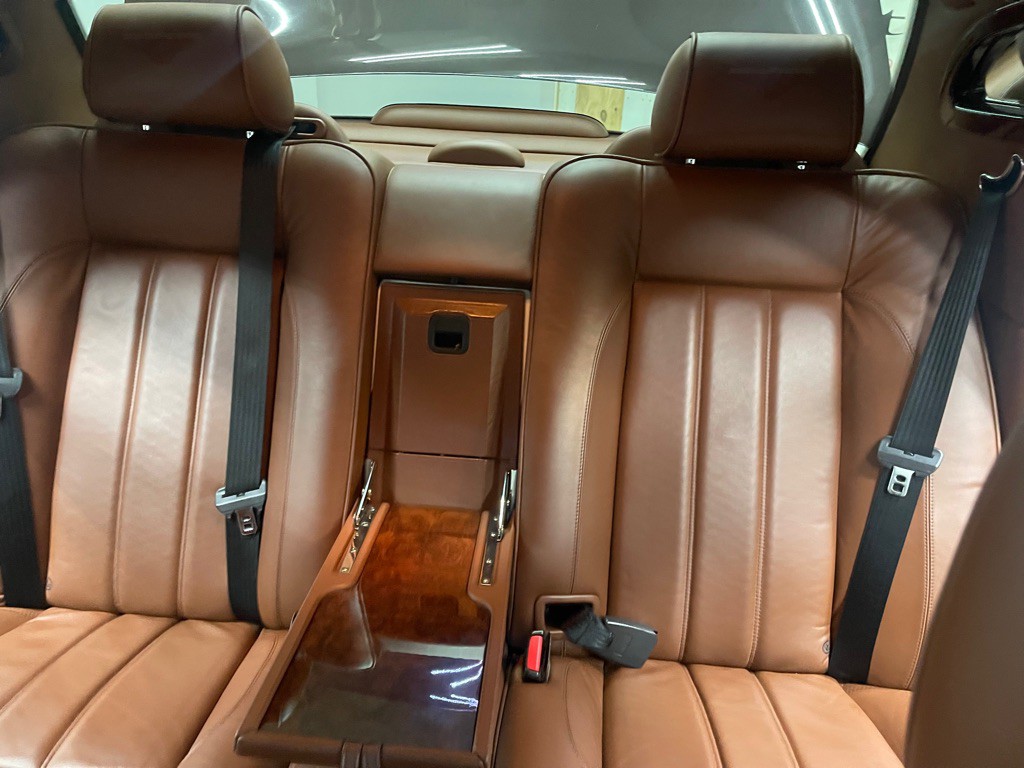 2005 Bentley Arnage Image 24