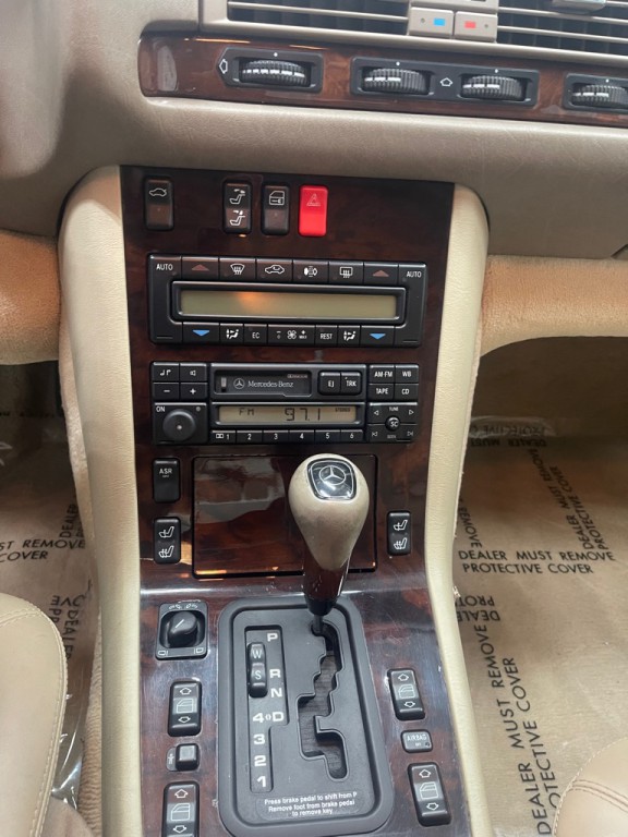 1999 Mercedes-Benz CL-Class Image 25