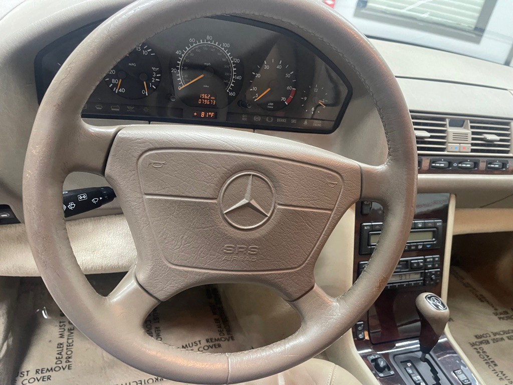 1999 Mercedes-Benz CL-Class Image 28