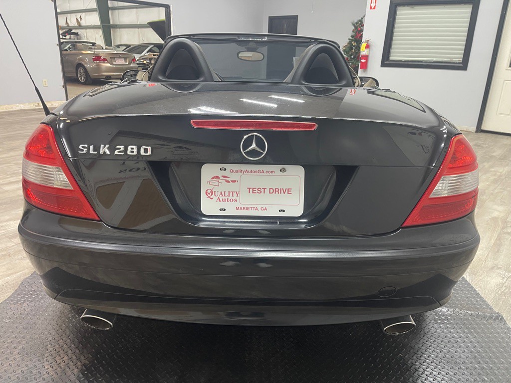 2006 Mercedes-Benz SLK-Class Image 8