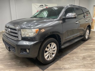 Image for 2011 Toyota Sequoia Platinum ID: 6933112