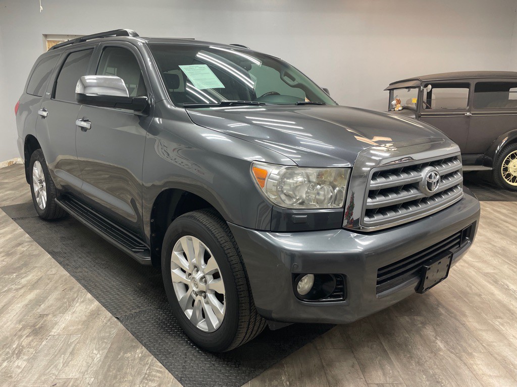 2011 Toyota Sequoia Image 13