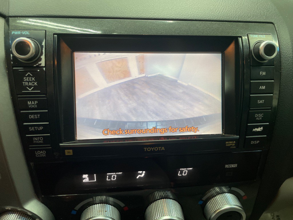 2011 Toyota Sequoia Image 25