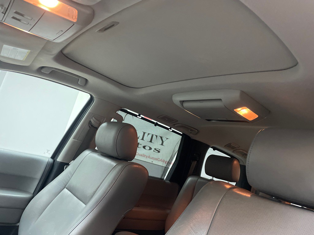 2011 Toyota Sequoia Image 31