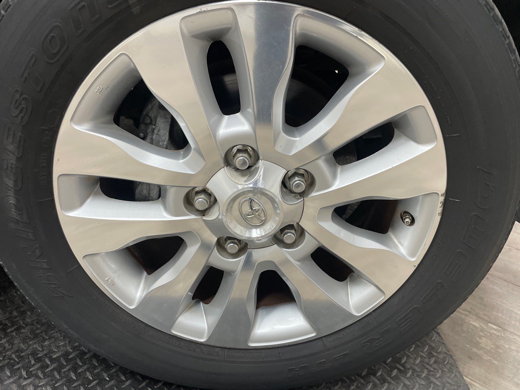 2011 Toyota Sequoia Image 65