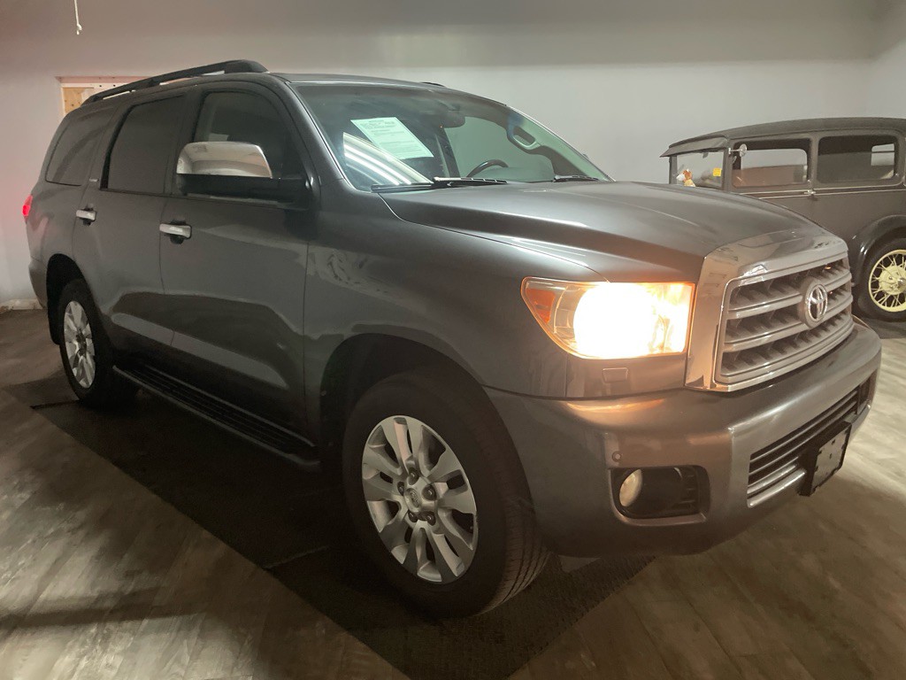 2011 Toyota Sequoia Image 67