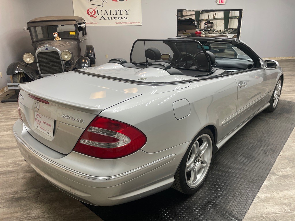 2005 Mercedes-Benz CLK-Class Image 5