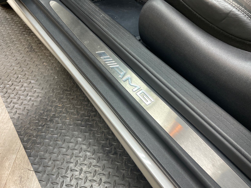 2005 Mercedes-Benz CLK-Class Image 26