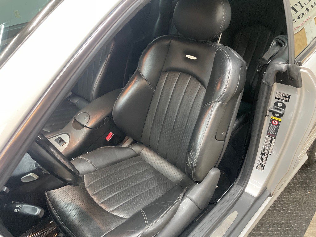 2005 Mercedes-Benz CLK-Class Image 27