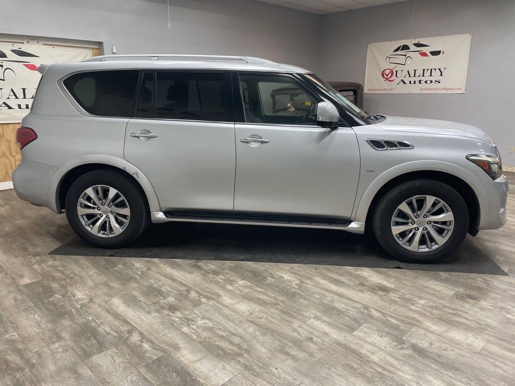 2015 INFINITI QX80 Image 10