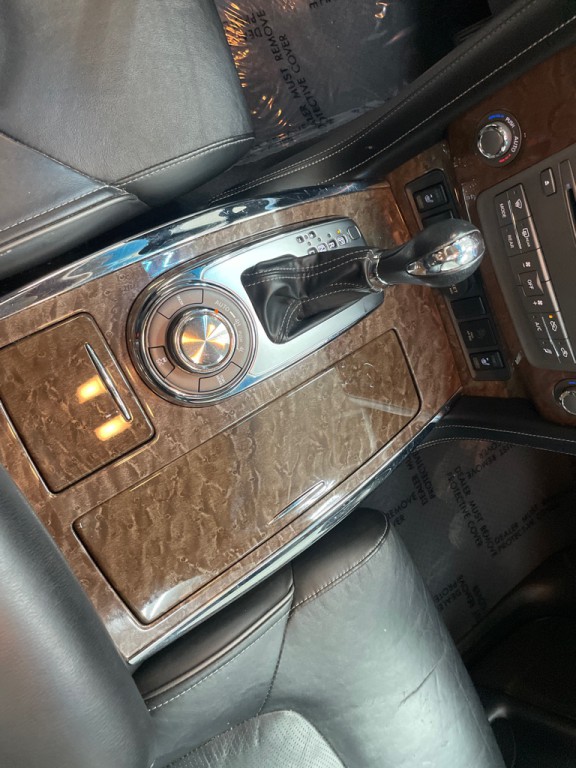 2015 INFINITI QX80 Image 27