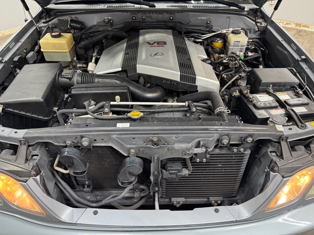 2005 Lexus LX Image 73