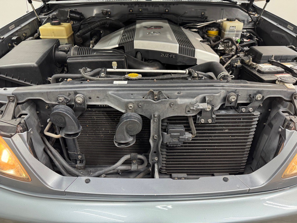2005 Lexus LX Image 81
