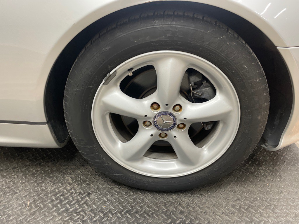 2004 Mercedes-Benz SLK-Class Image 46