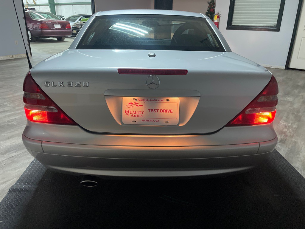 2004 Mercedes-Benz SLK-Class Image 52