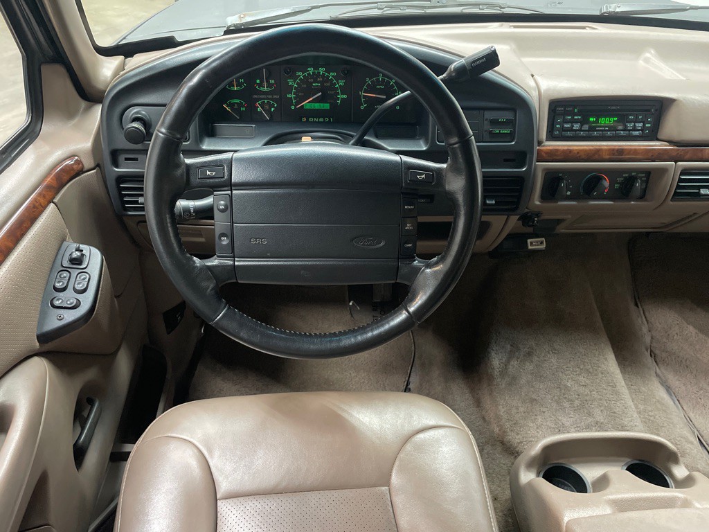 1996 Ford Bronco Image 17