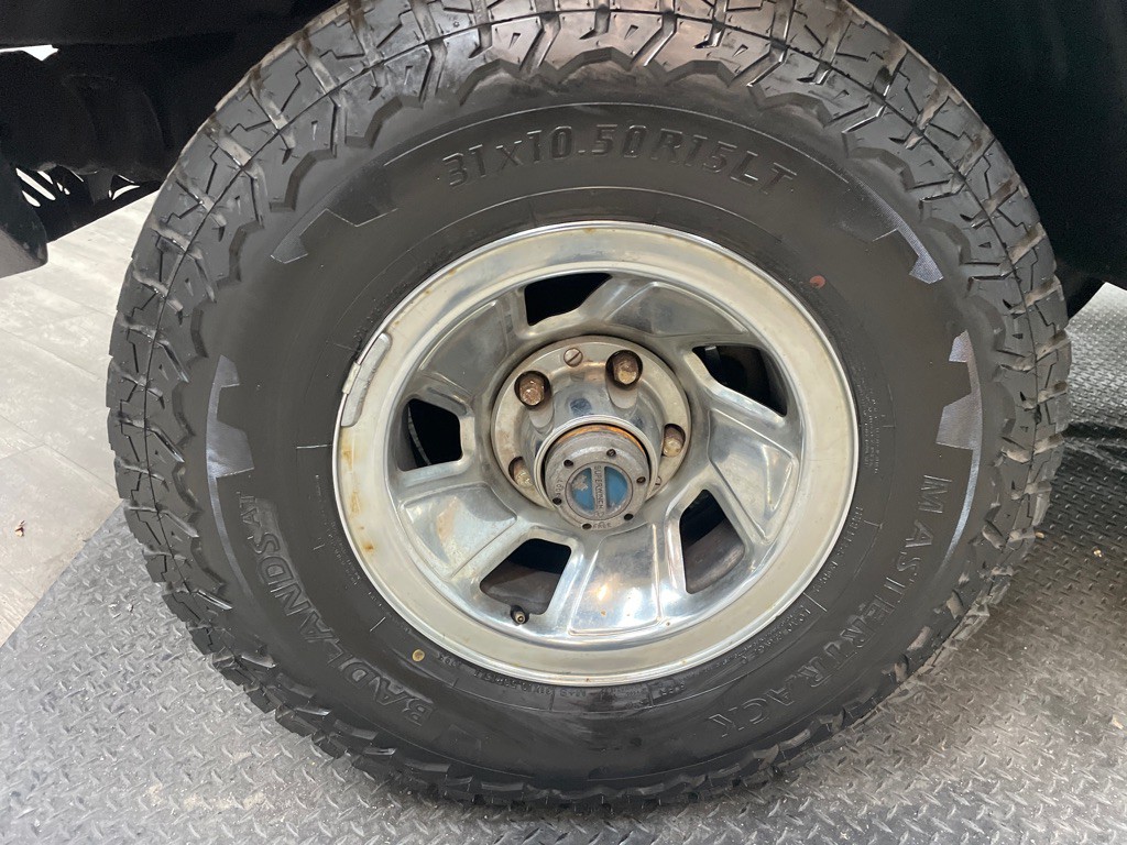 1996 Ford Bronco Image 36