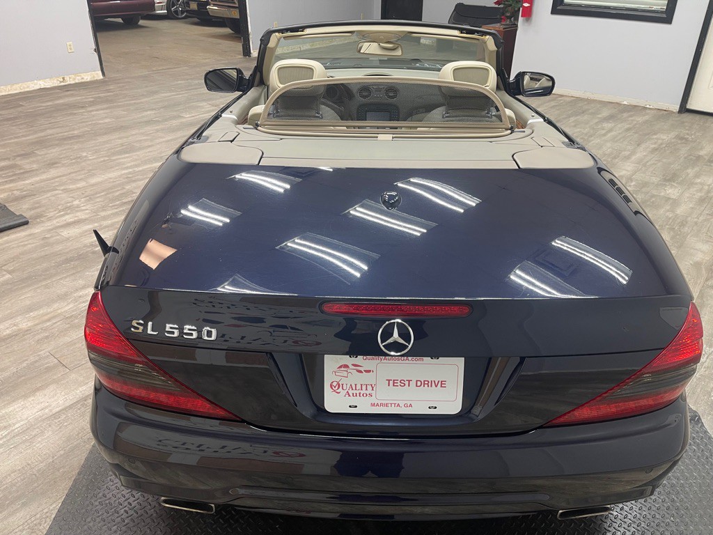 2009 Mercedes-Benz SL-Class Image 12