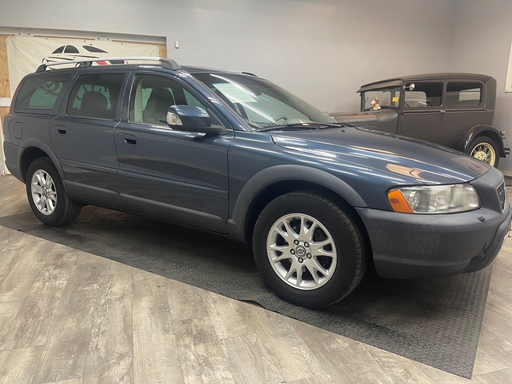 2007 Volvo XC70 Image 6