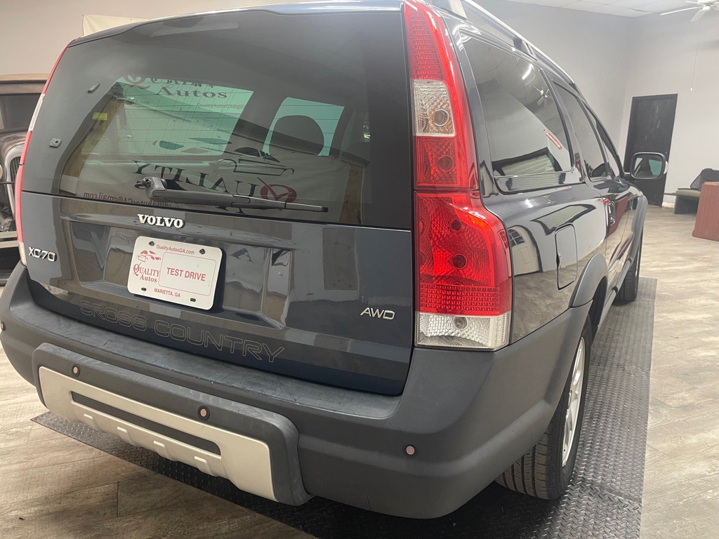 2007 Volvo XC70 Image 8