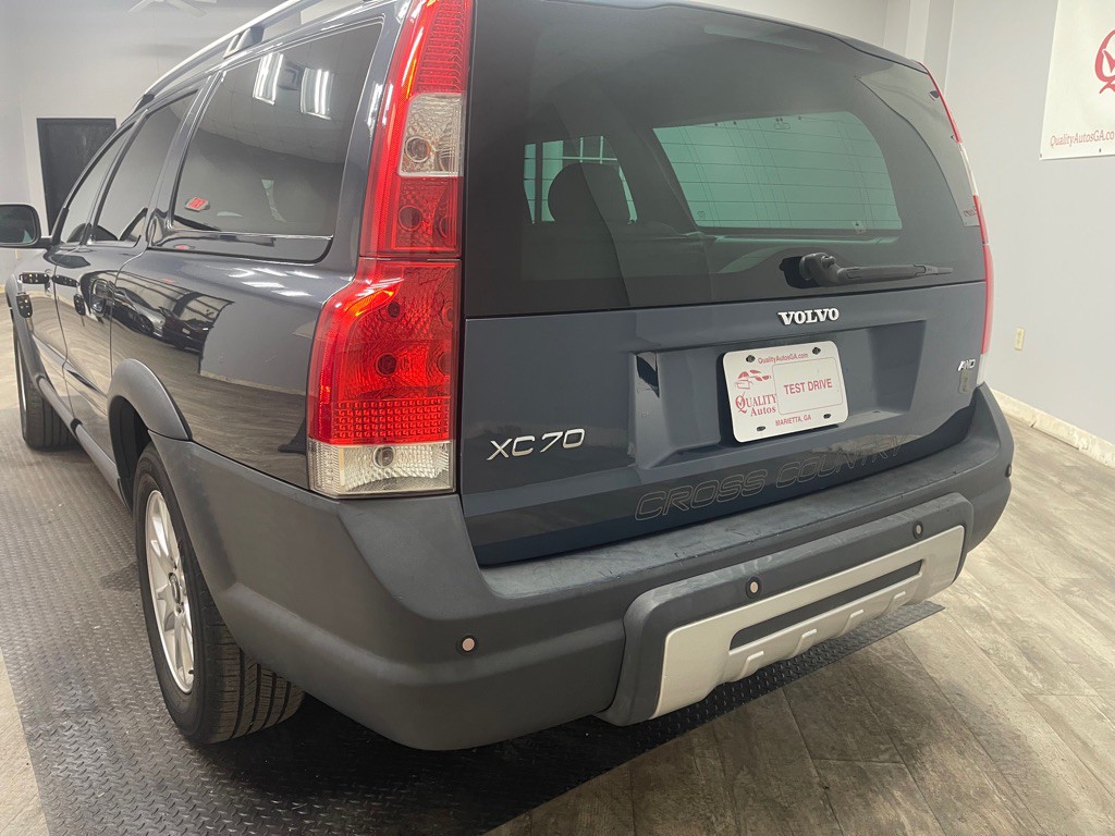 2007 Volvo XC70 Image 10