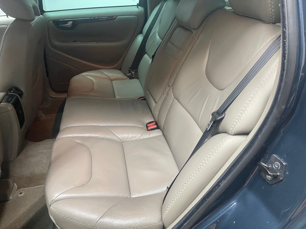 2007 Volvo XC70 Image 21