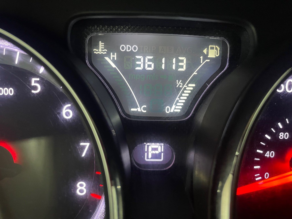 2017 Nissan Versa Image 12