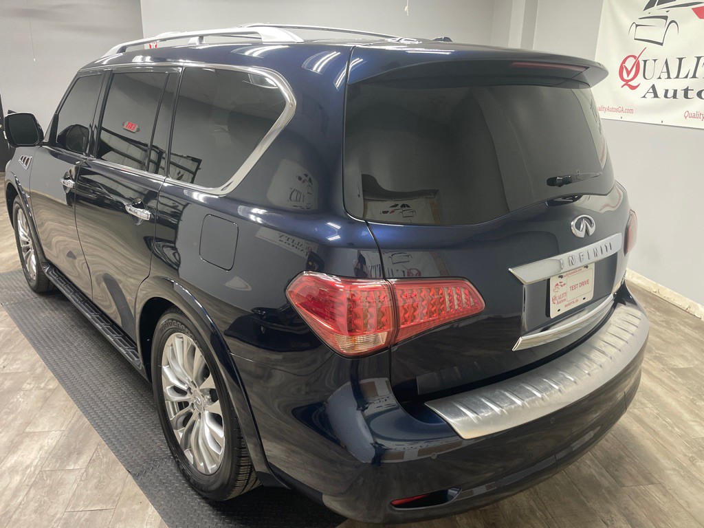 2017 INFINITI QX80 Image 5