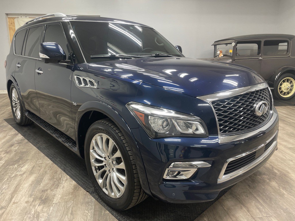 2017 INFINITI QX80 Image 12