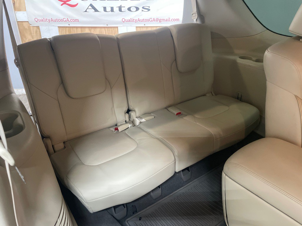 2017 INFINITI QX80 Image 59