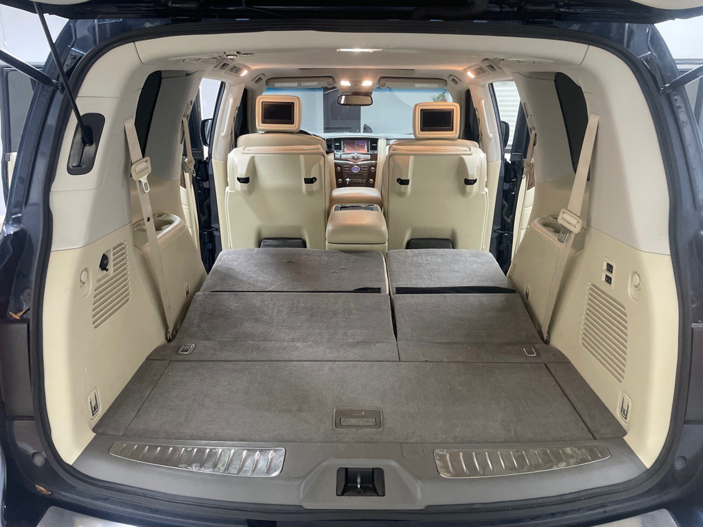 2017 INFINITI QX80 Image 61