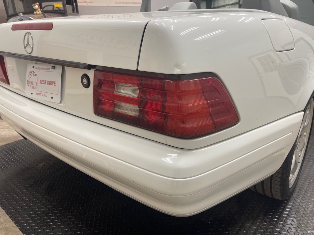 1999 Mercedes-Benz SL-Class Image 21