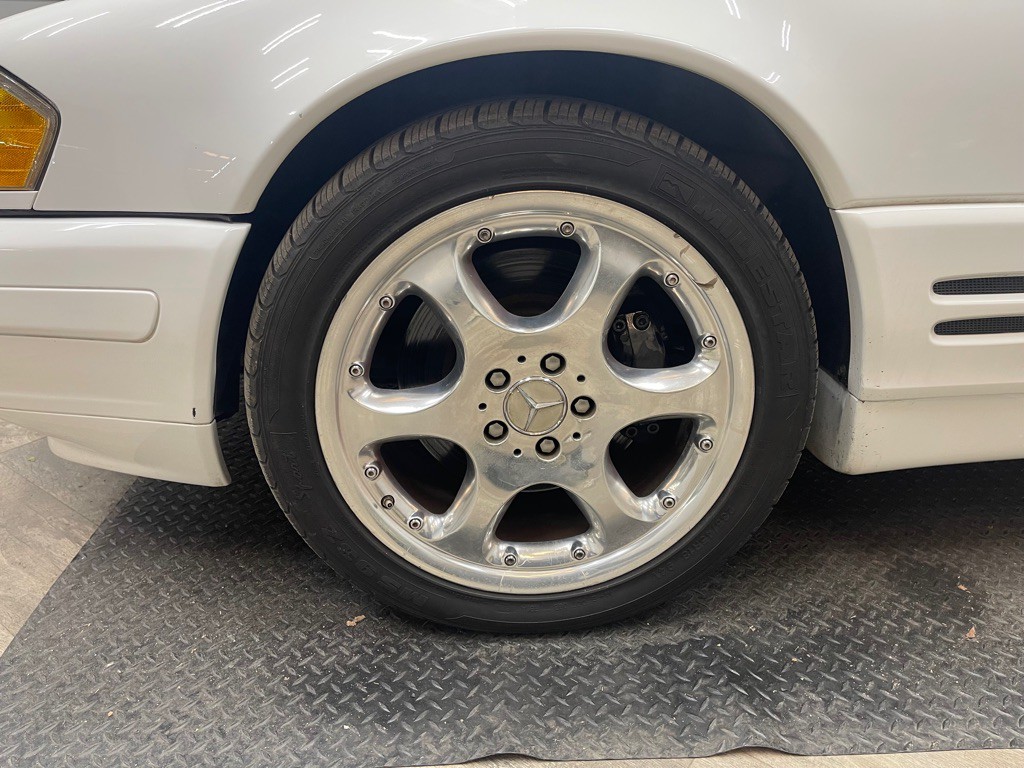 1999 Mercedes-Benz SL-Class Image 40