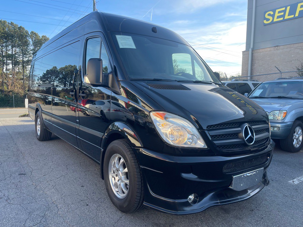 2012 Mercedes-Benz Sprinter Image 3