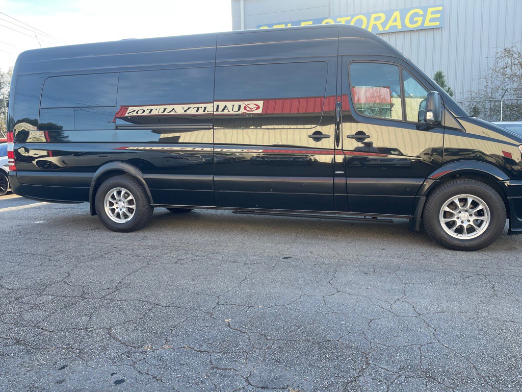 2012 Mercedes-Benz Sprinter Image 5