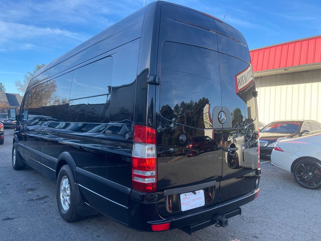 2012 Mercedes-Benz Sprinter Image 7