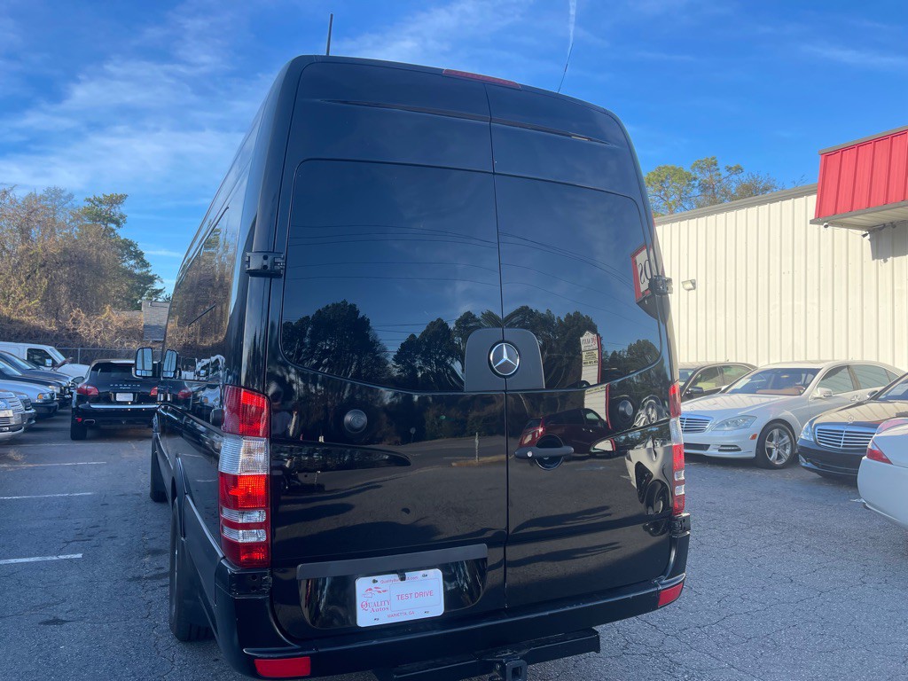 2012 Mercedes-Benz Sprinter Image 8
