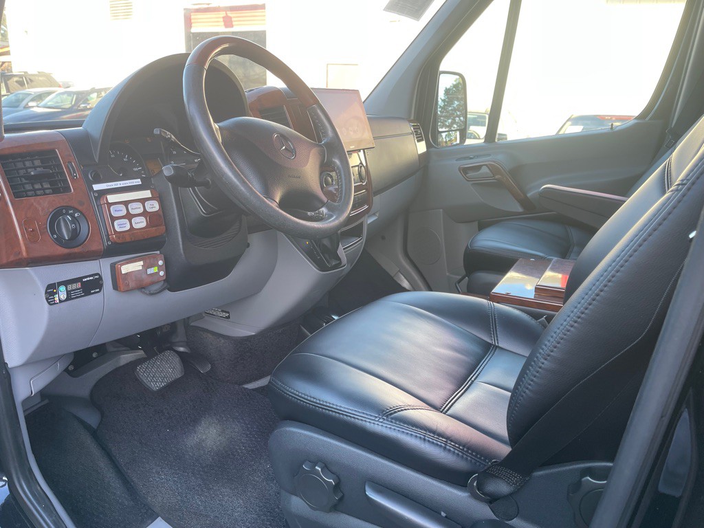 2012 Mercedes-Benz Sprinter Image 16