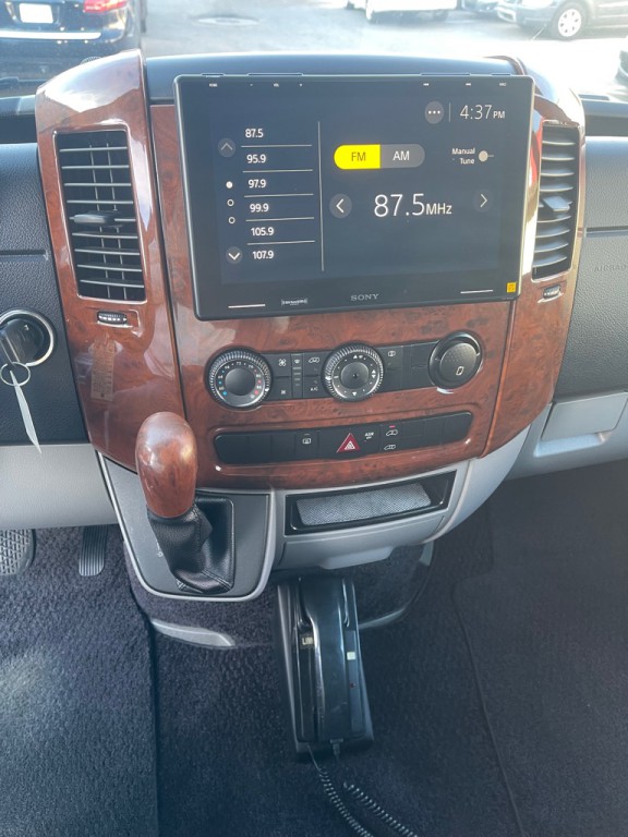 2012 Mercedes-Benz Sprinter Image 20