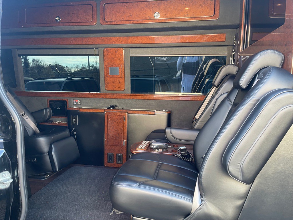 2012 Mercedes-Benz Sprinter Image 24