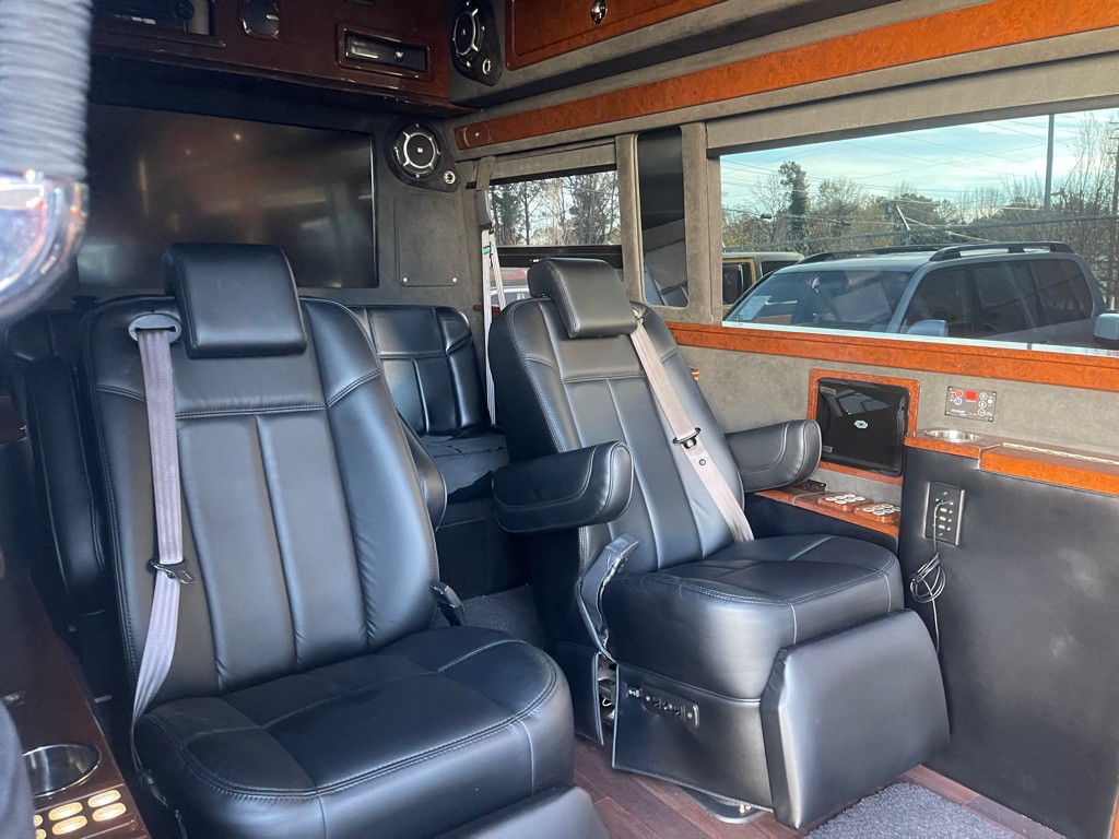 2012 Mercedes-Benz Sprinter Image 25