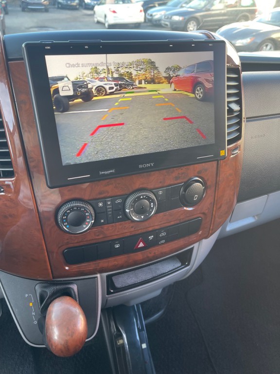 2012 Mercedes-Benz Sprinter Image 34