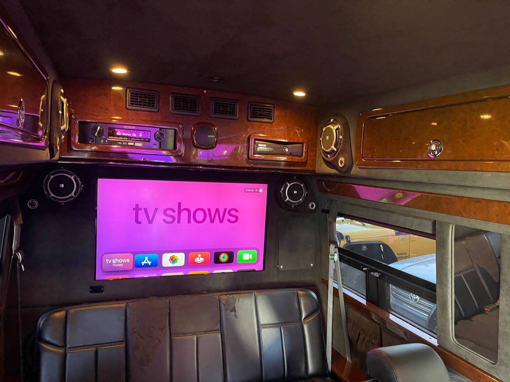 2012 Mercedes-Benz Sprinter Image 37