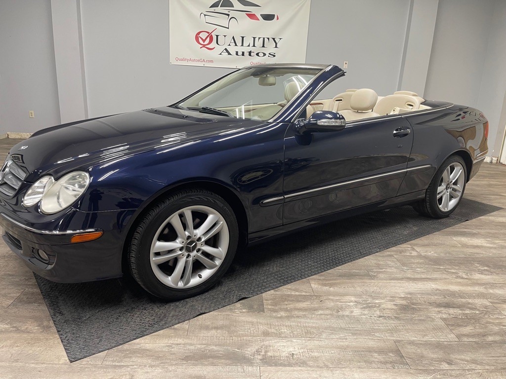 2008 Mercedes-Benz CLK-Class Image 11