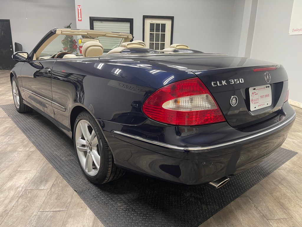 2008 Mercedes-Benz CLK-Class Image 12