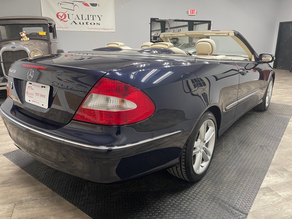 2008 Mercedes-Benz CLK-Class Image 16