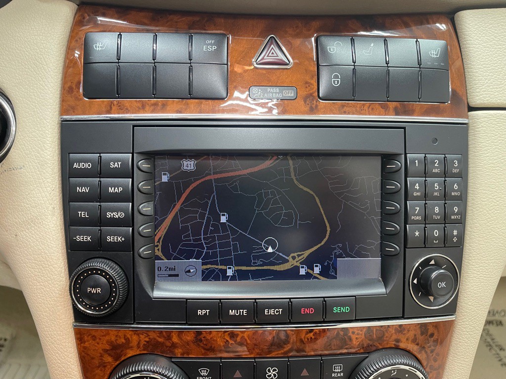 2008 Mercedes-Benz CLK-Class Image 33